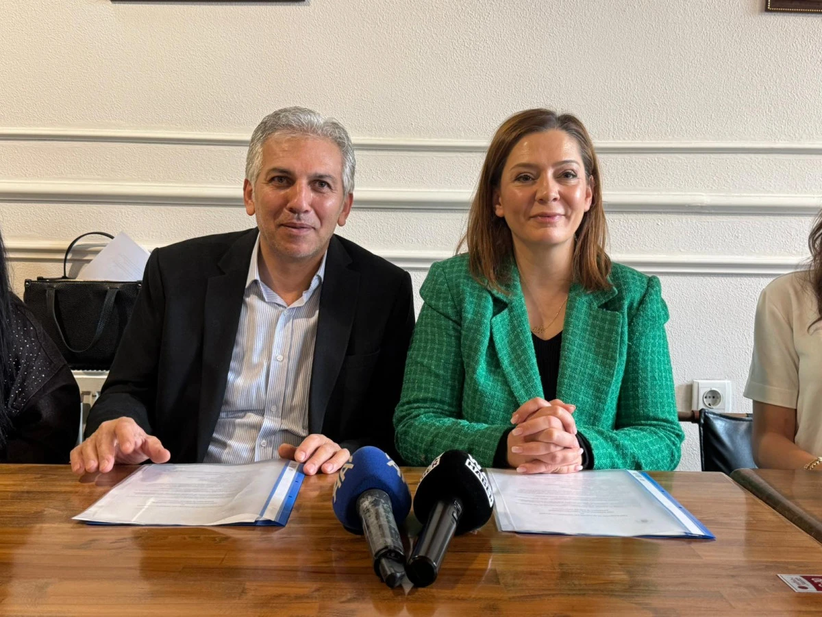 VAN SAVAT SANATINA SAHİP &Ccedil;IKIYORUZ&rdquo;