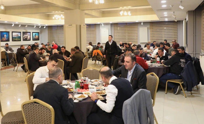 VAN TSO, BASIN MENSUPLARIYLA İFTARDA BİR ARAYA GELDİ