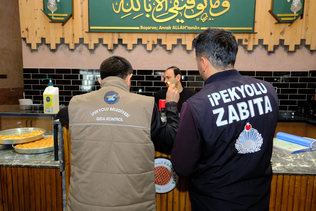 Van'da BAYRAM &Ouml;NCESİ TATLI VE GIDA İŞLETMELERİNE SIKI DENETİM